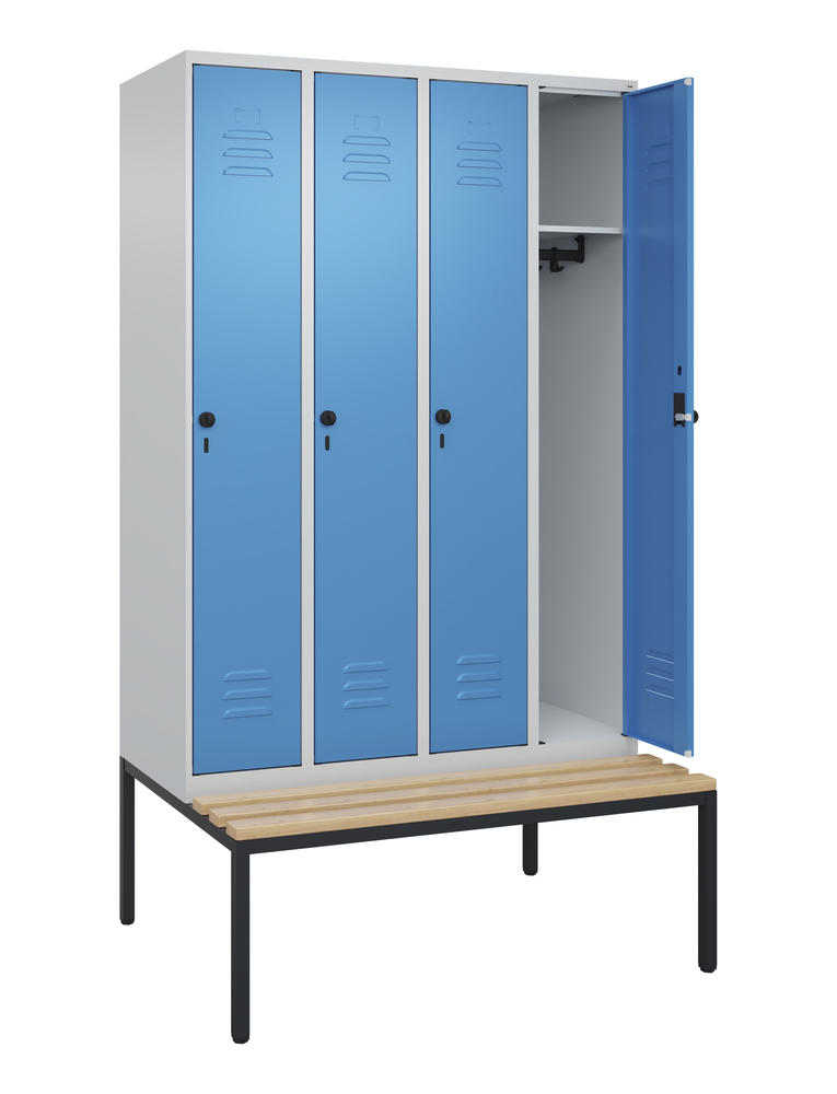 Garderoben-Stahlspind CLASSIC PLUS, mit Sitzbank | Lichtblau RAL 5012 | mit untergebauter Sitzbank, Holzleisten | Lichtgrau RAL 7035 | 300 | 4