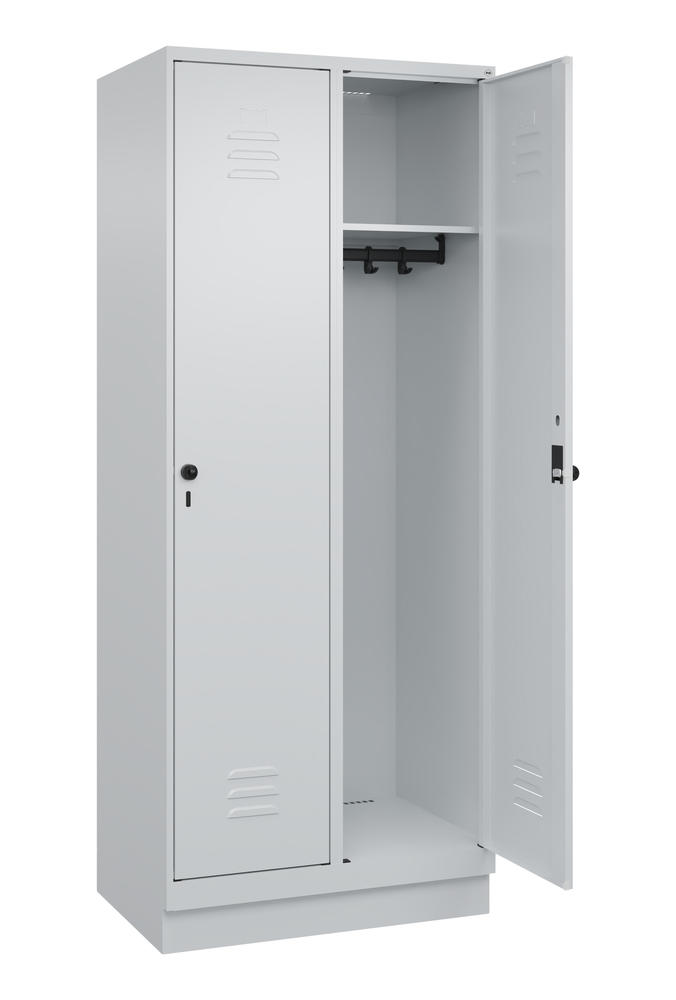 Garderoben-Stahlspind CLASSIC PLUS, mit Sockel | Lichtgrau RAL 7035 | mit Sockel | Lichtgrau RAL 7035 | 400 | 2