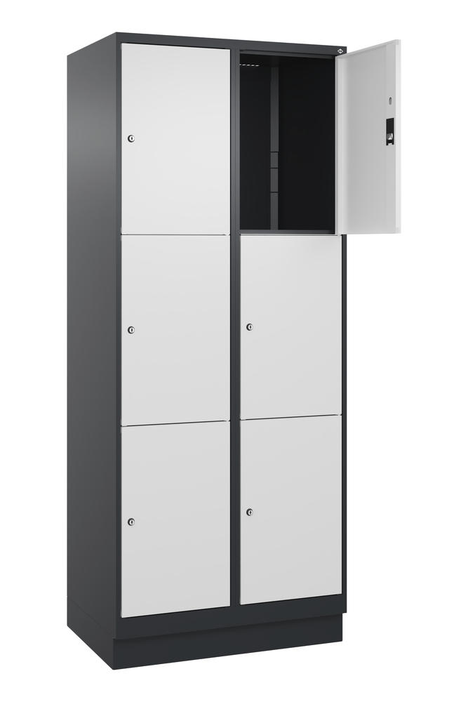 Schließfachschrank CLASSIC PLUS, mit Sockel | Verkehrsweiß RAL 9016 | mit Sockel | Schwarzgrau RAL 7021 | 400 | 2 | 6