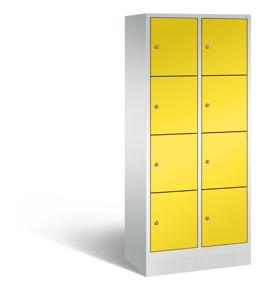 Schließfachschrank mit Ladefunktion, 8 Fächer | Verkehrsgelb RAL 1023 | Zylinderschloss | 8