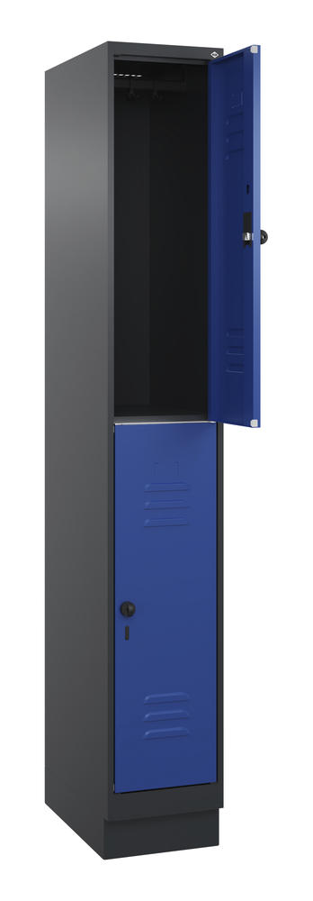 Doppelstöckiger Spind CLASSIC PLUS, mit Sockel | Enzianblau RAL 5010 | mit Sockel | Schwarzgrau RAL 7021 | 300 | 1