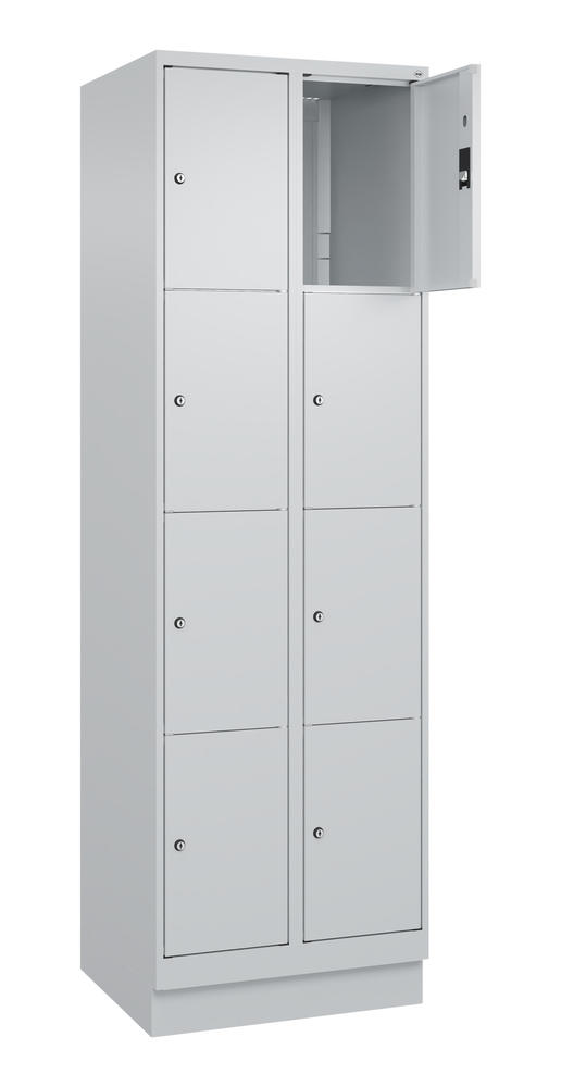 Schließfachschrank CLASSIC PLUS, mit Sockel | Lichtgrau RAL 7035 | mit Sockel | Lichtgrau RAL 7035 | 300 | 2 | 8