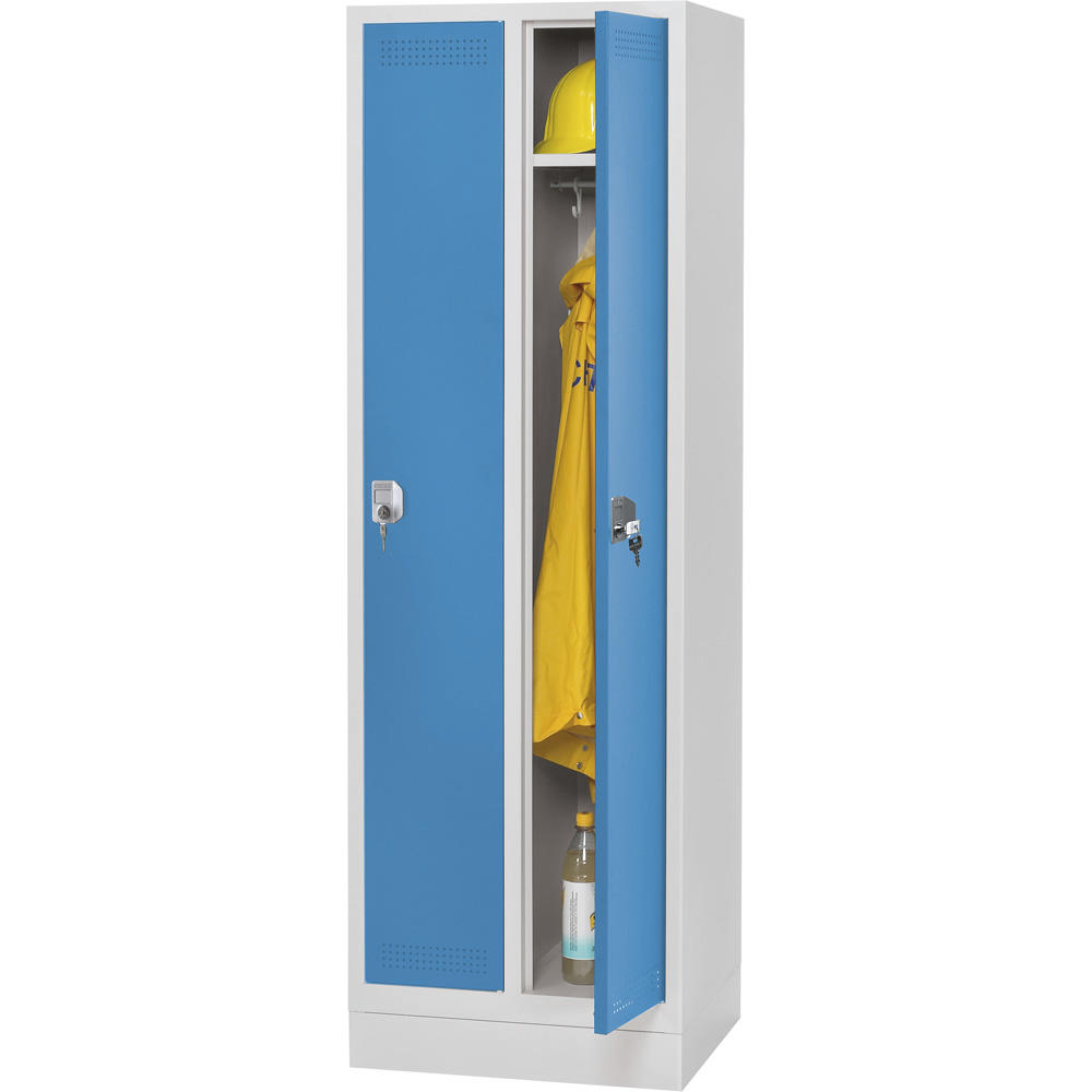 Garderoben-Stahlspind SP PROFI SYSTEM mit Sockel | Lichtblau RAL 5012 | mit Sockel | 300 | Zylinderschloss