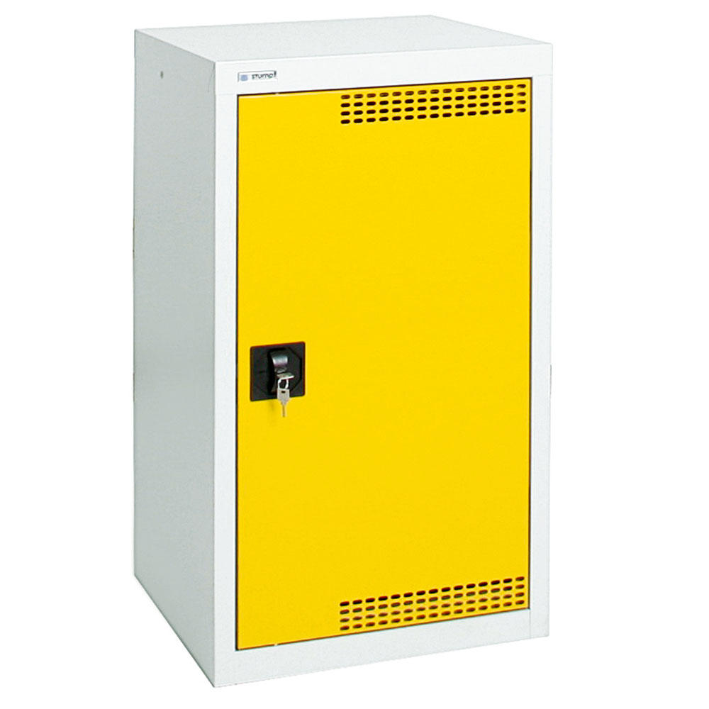 Umweltschrank mit Türlochung zur Belüftung P1 | Signalgelb RAL 1003 | 900 | 500 | Drehriegelverschluss | 2 Wannen