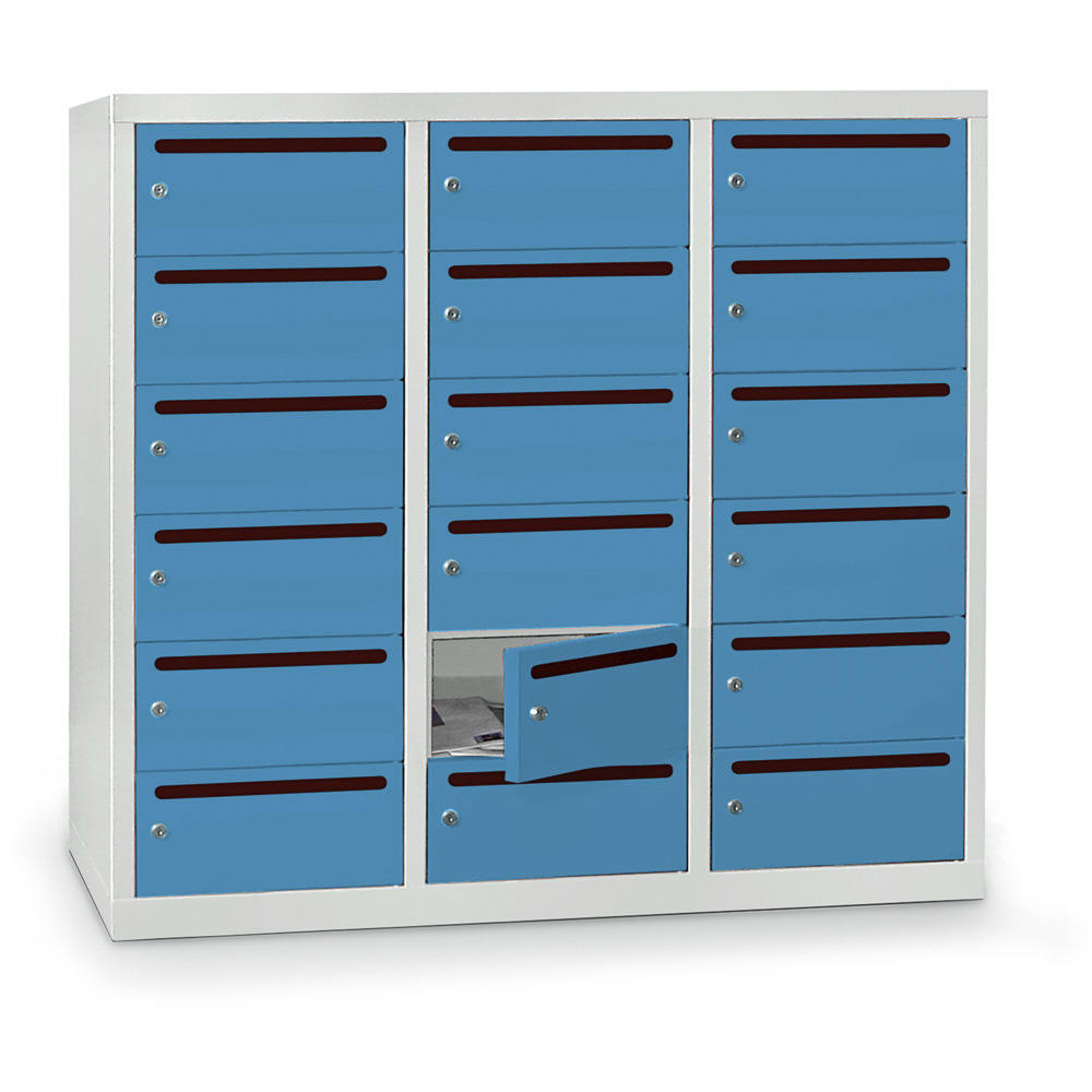 Postverteilerschrank zur Wandaufhängung, 18 Fächer | Lichtblau RAL 5012 | 18