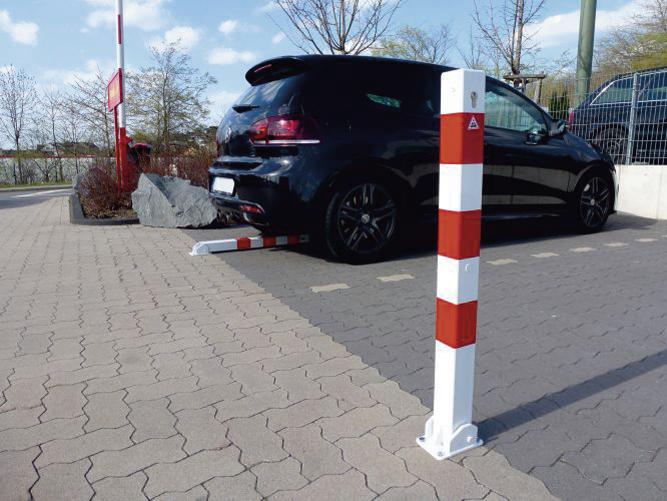 Absperr- und Kettenpfosten | zum Aufdübeln | umlegbar, mit Zylinderschloss | 70