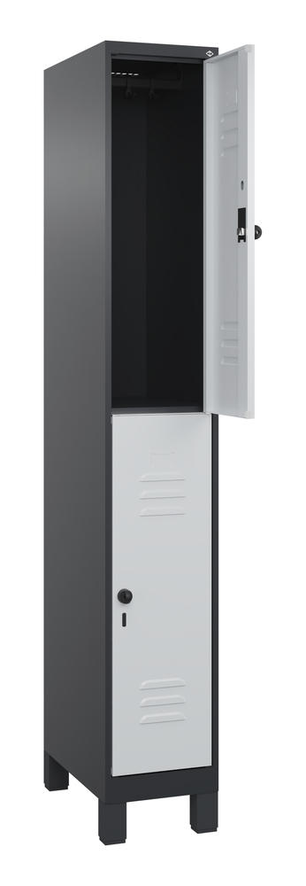 Doppelstöckiger Spind CLASSIC PLUS, mit Füßen | Lichtgrau RAL 7035 | mit Füßen | Schwarzgrau RAL 7021 | 300 | 1