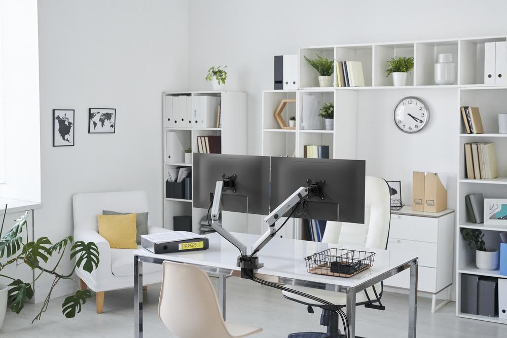Monitorhalter ein oder zwei Monitore mit Tischklemme