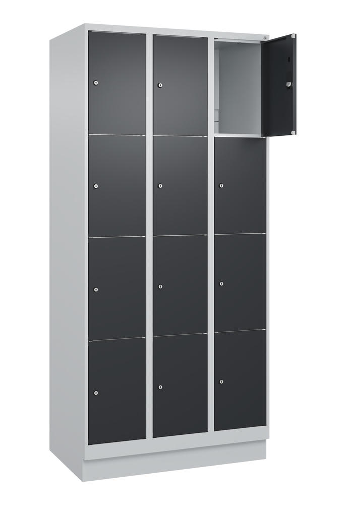 Schließfachschrank CLASSIC PLUS, mit Sockel | Schwarzgrau RAL 7021 | mit Sockel | Lichtgrau RAL 7035 | 300 | 3 | 12