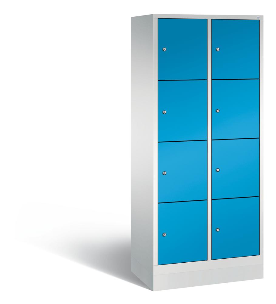 Schließfachschrank mit Ladefunktion, 8 Fächer | Lichtblau RAL 5012 | Zylinderschloss | 8