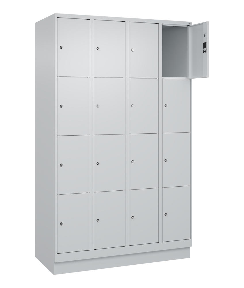 Schließfachschrank CLASSIC PLUS, mit Sockel | Lichtgrau RAL 7035 | mit Sockel | Lichtgrau RAL 7035 | 300 | 4 | 16