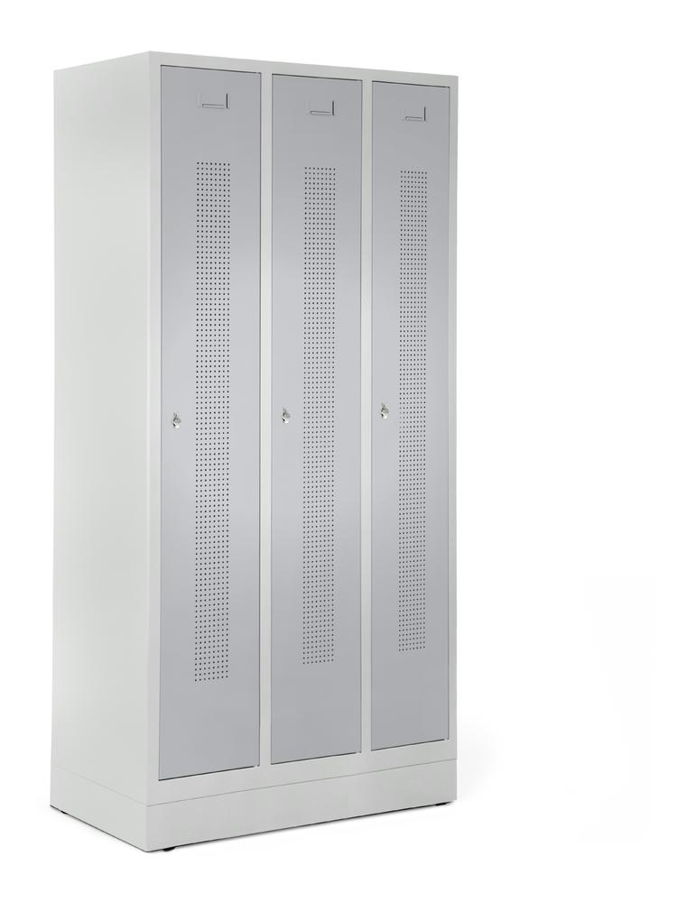 Garderobenspinde SYSTEM SP1 mit Sockel | Alusilber RAL 9006 | mit Sockel | 300 | Drehriegelverschluss